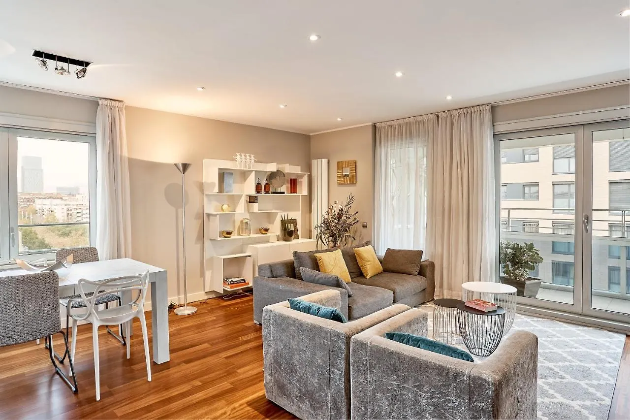 Ud Apartments - Luxury Beach Apartment With Terrace location
